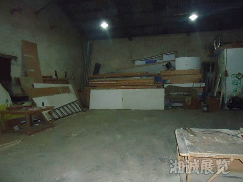 倉(cāng)庫(kù)一角